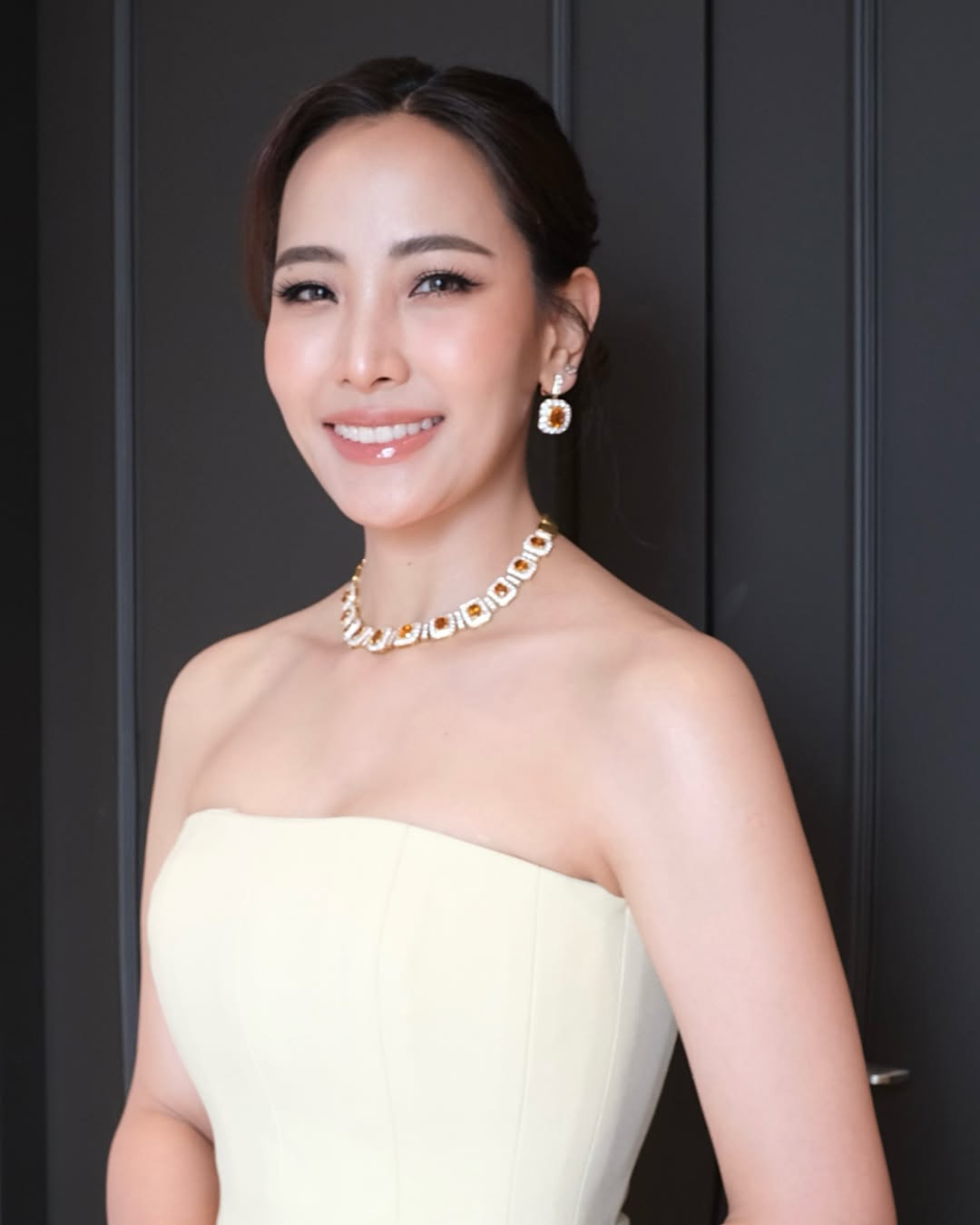 Phu nhân Thủ tướng Thái Lan 39 tuổi trẻ đẹp phát hờn: Từ lâu đã kết thân 1 loại nước thải mỡ, làm trắng da, người Việt không lạ vì thường dùng chữa ho, viêm họng- Ảnh 11.