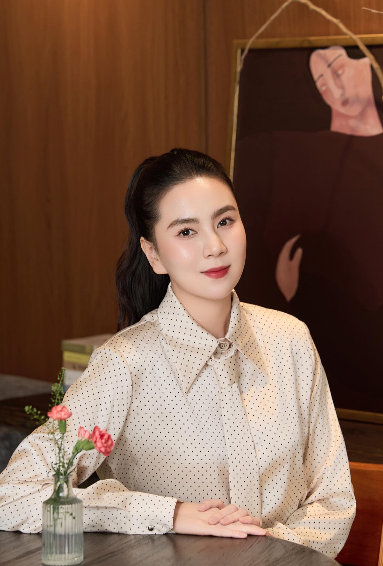 MC Mai Ngọc tự khép lại 9 năm: 