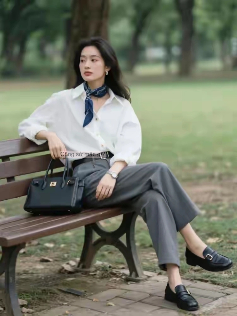 Mùa thu này, áo sơ mi lại hot trở lại! Ngay cả Cao Viên Viên cũng mê mặc, phối cùng váy hay quần đều rất đẹp- Ảnh 13.
