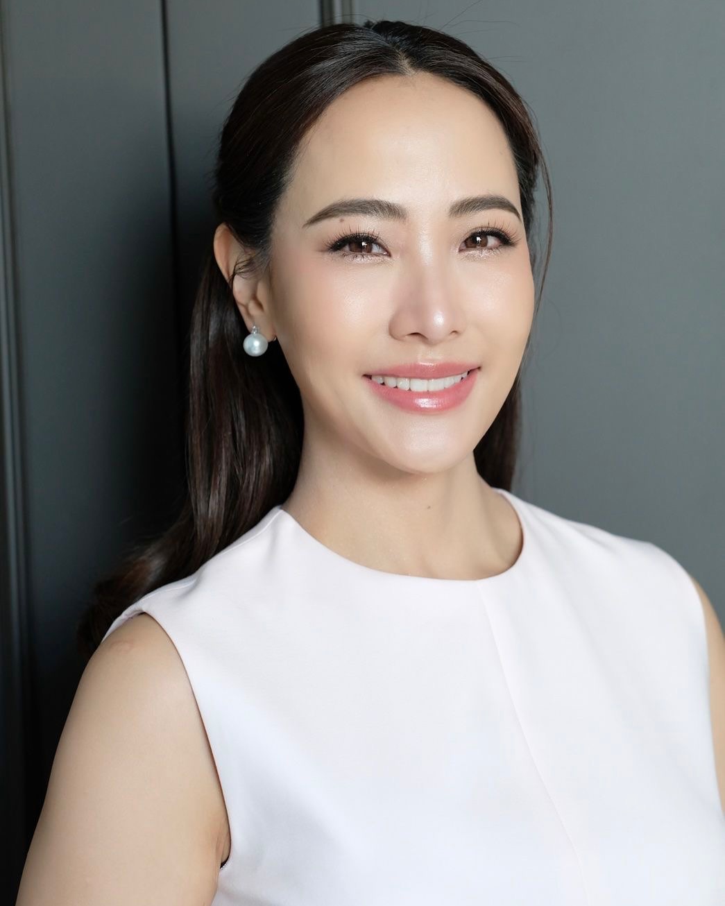 Phu nhân Thủ tướng Thái Lan 39 tuổi trẻ đẹp phát hờn: Từ lâu đã kết thân 1 loại nước thải mỡ, làm trắng da, người Việt không lạ vì thường dùng chữa ho, viêm họng- Ảnh 9.