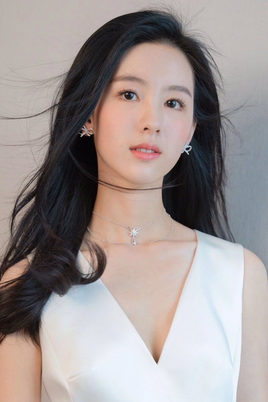 8 mỹ nhân Cbiz từng là hoa khôi trường: Visual cực phẩm, "thần tiên tỷ tỷ" cũng chỉ cỡ này- Ảnh 3.