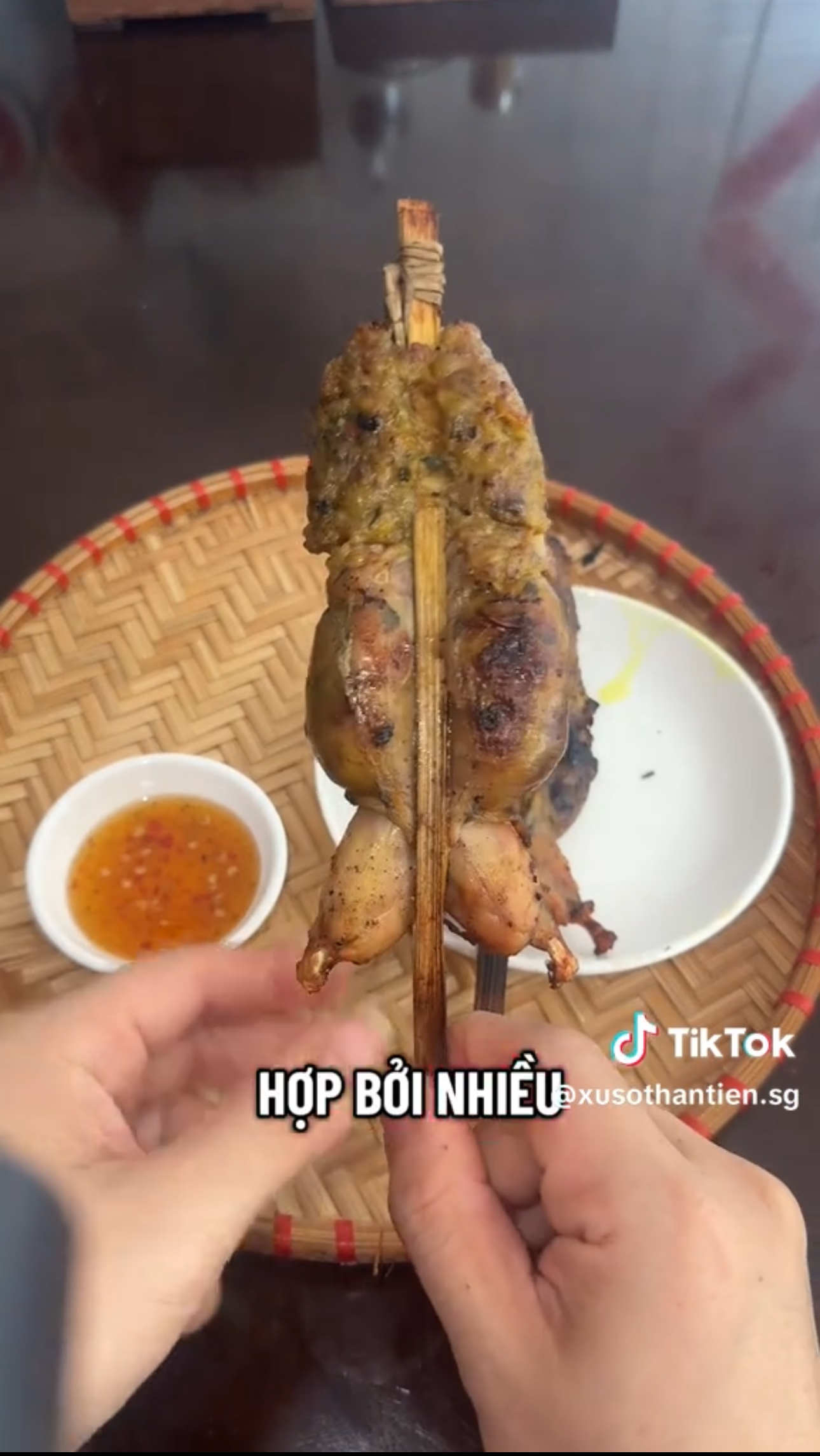 Quán cơm tấm miền Tây phải "toát mồ hôi hột" vì những đơn hàng "khủng" của Ngọc Trinh và Lâm Bảo Ngọc- Ảnh 4.