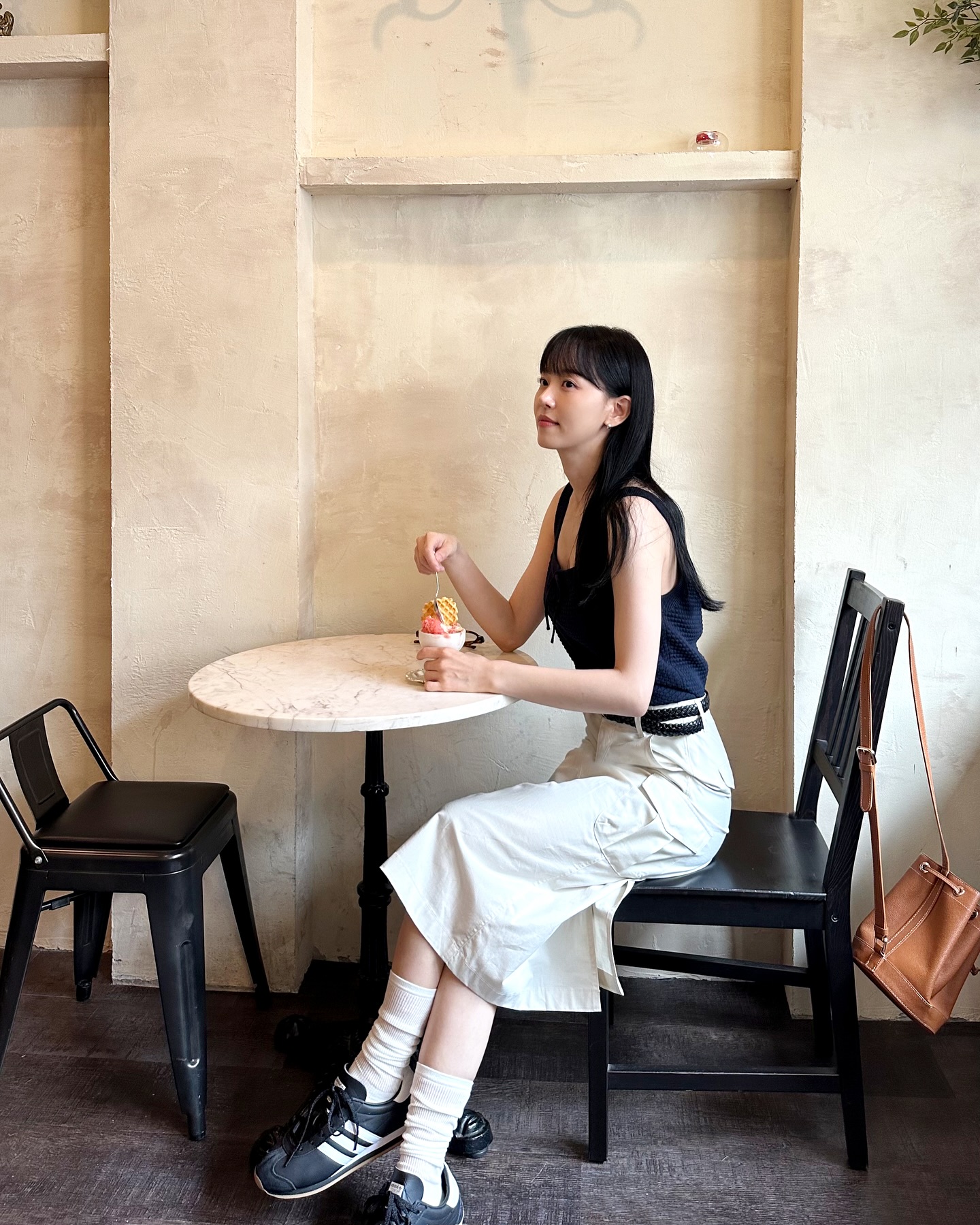 "Ác nữ" U40 đẹp ngang Yoona: Ngoài đời trẻ lâu không tưởng, từng có màn hở bạo đi vào lịch sử- Ảnh 16.