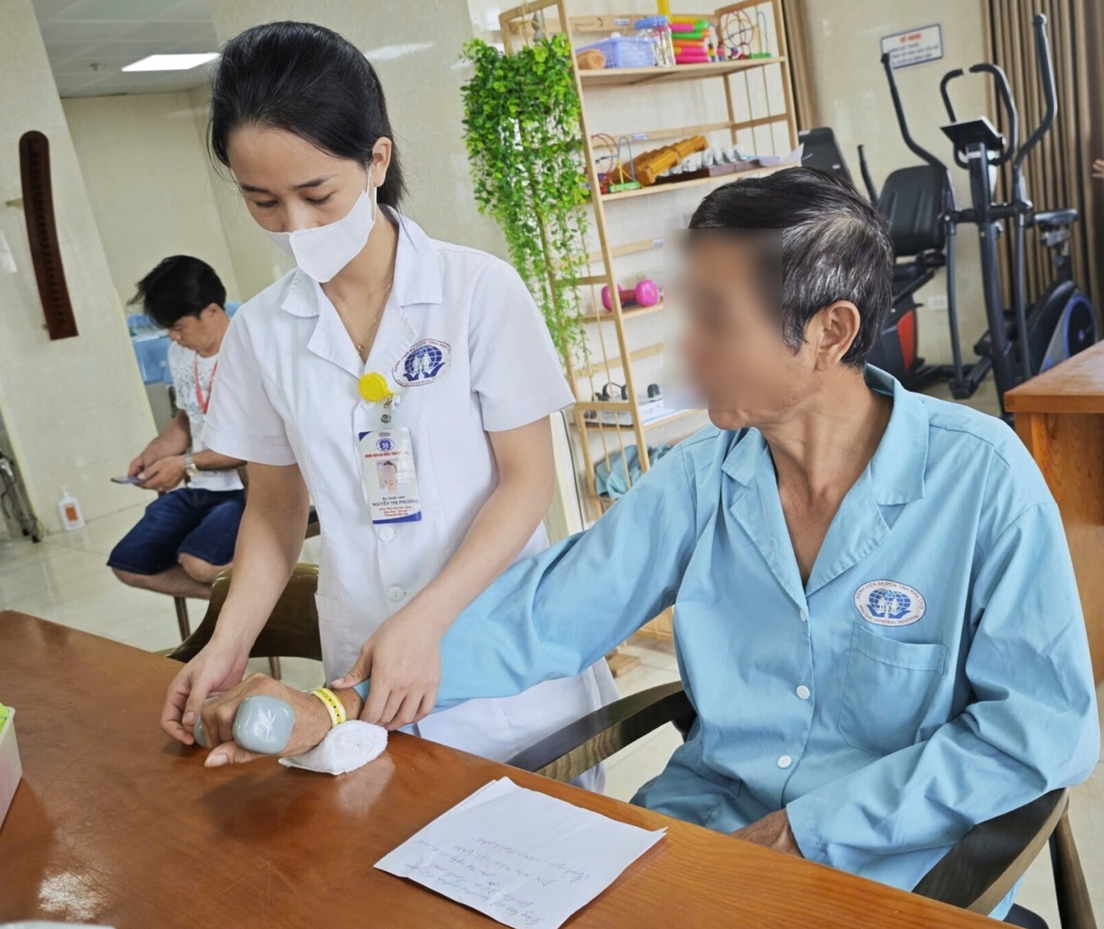 Người đàn ông mắc "hội chứng liệt đêm thứ 7"- Ảnh 2.