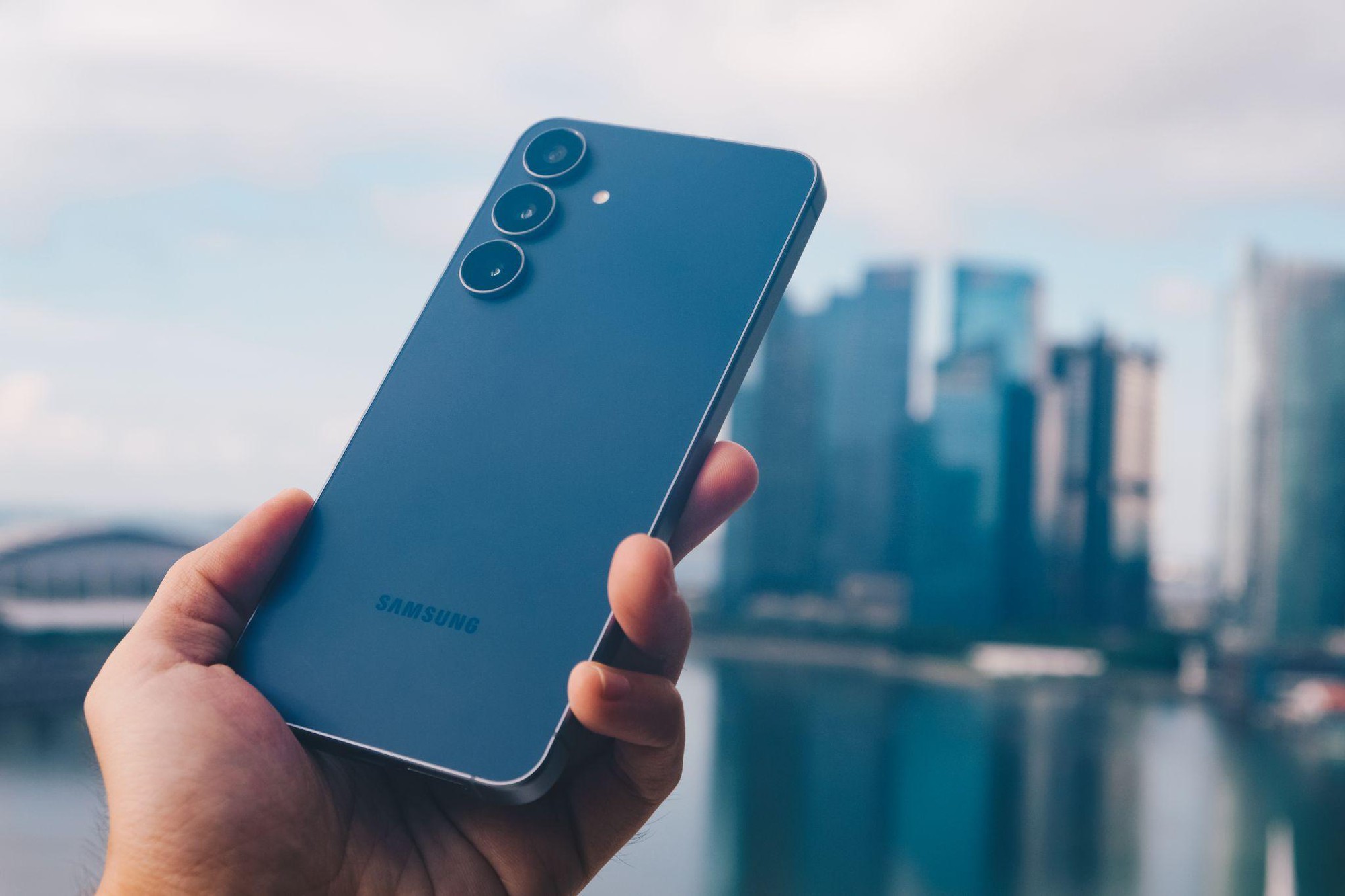 Galaxy S25 FE mang đến trải nghiệm di động chuẩn flagship trong hành trình khám phá Singapore- Ảnh 1.