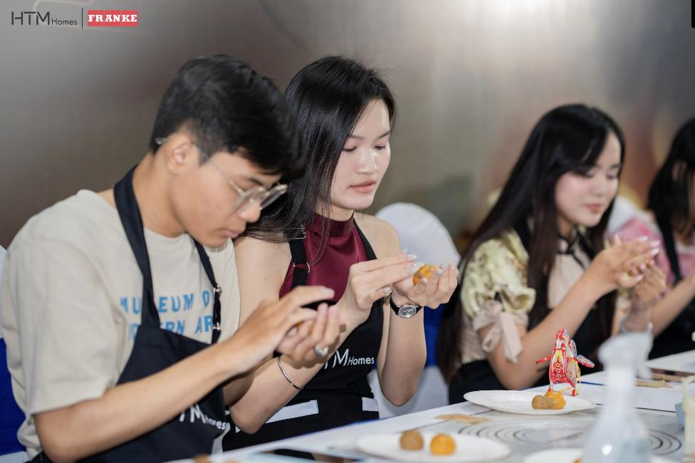 Cùng HTM Homes & FRANKE đưa tinh hoa truyền thống vào gian bếp chuẩn châu Âu qua workshop Mooncake- Ảnh 4.