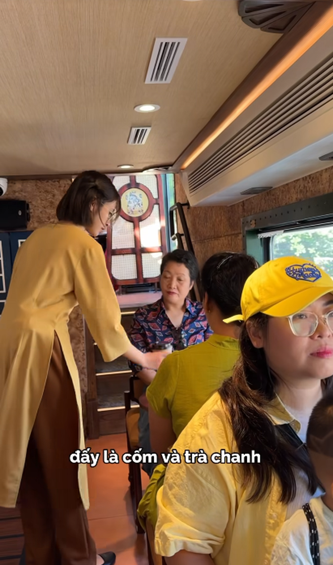 Du khách nhận xét công tâm tàu Hà Nội 5 Cửa Ô: "Không nghĩ đang đi tàu Việt Nam, dịch vụ chuẩn khách sạn"- Ảnh 11.