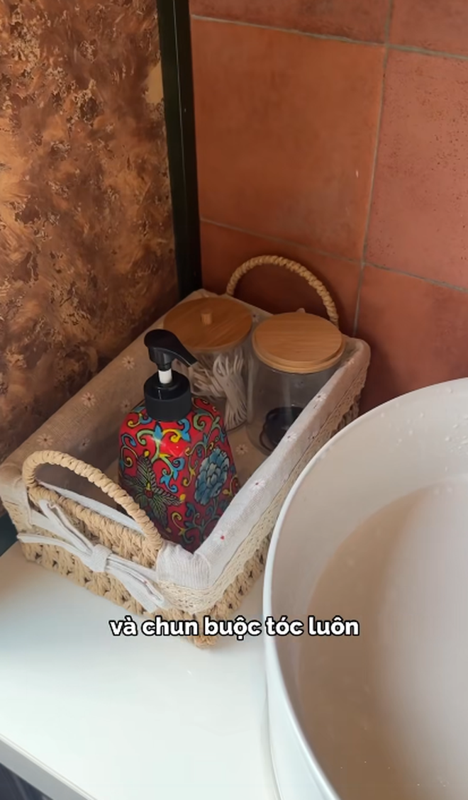 Du khách nhận xét công tâm tàu Hà Nội 5 Cửa Ô: "Không nghĩ đang đi tàu Việt Nam, dịch vụ chuẩn khách sạn"- Ảnh 13.