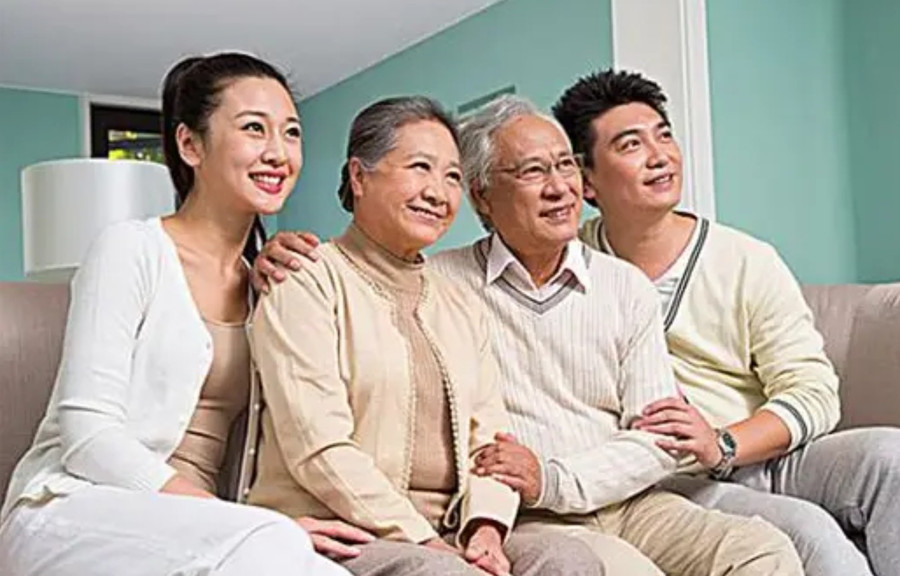 Không muốn khổ khi về già, tránh làm 4 điều này khi còn trẻ- Ảnh 2.