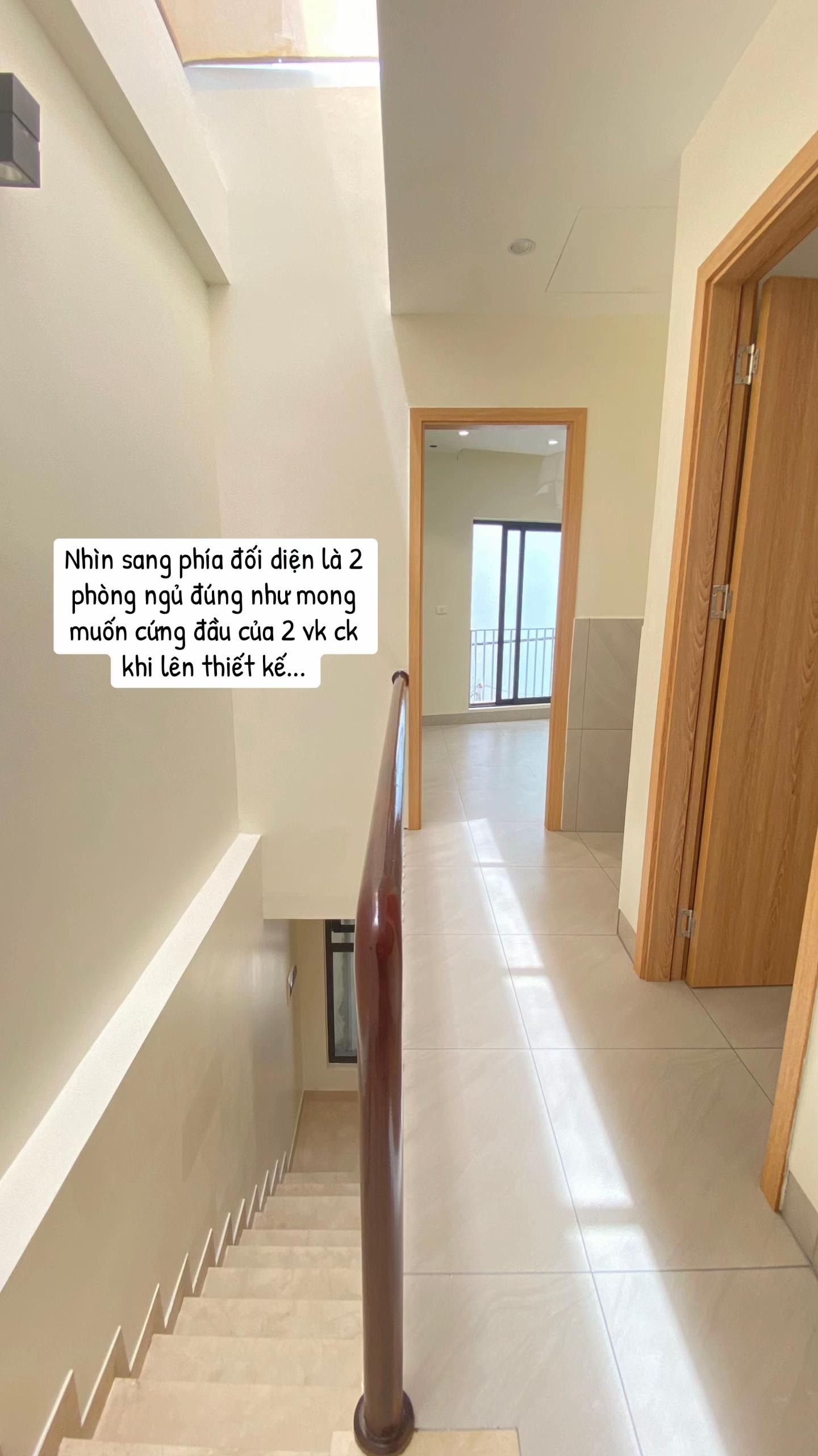 Trần đời chưa từng thấy: Bàn thờ đặt sát bếp cạnh toilet, chủ nhà bị dân mạng hỏi dồn 