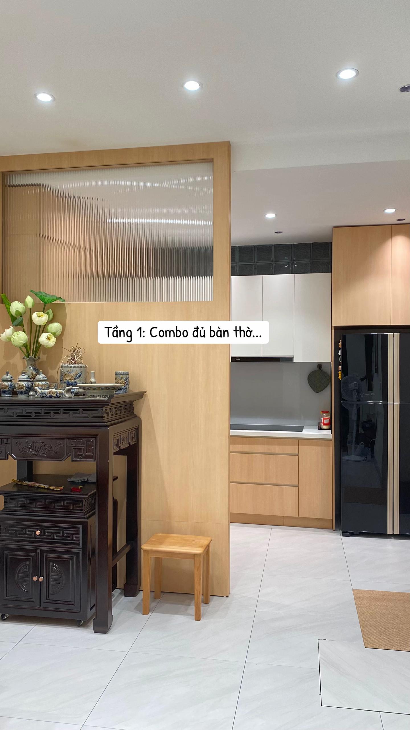 Trần đời chưa từng thấy: Bàn thờ đặt sát bếp cạnh toilet, chủ nhà bị dân mạng hỏi dồn 