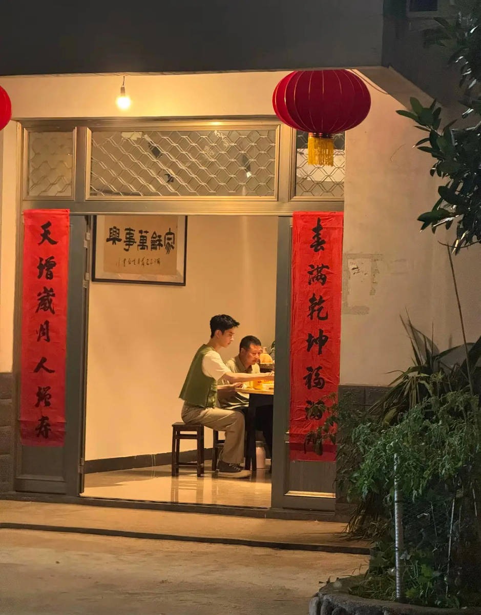 Chính thức: Cảnh sát xác nhận “mỹ nam cổ trang số 1 Trung Quốc” qua đời vì ngã lầu, hình ảnh cuối cùng gây xót xa- Ảnh 3.