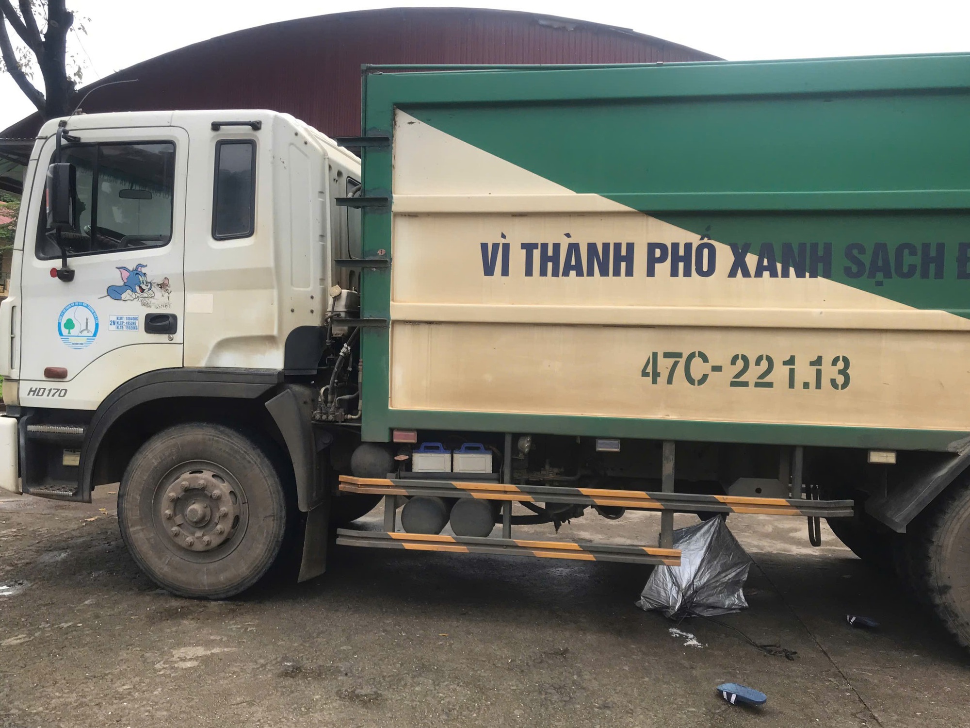 Lời hứa xé lòng của em học sinh lớp 6 bị xe rác tông tử vong trong trường- Ảnh 1.