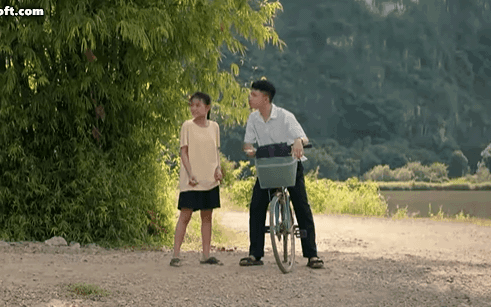 Việt Nam hiện tại tìm đâu ra nam thần thanh xuân đẹp hơn thế này: Ánh mắt thâm tình ai cũng lụy, biết tuổi thật là sốc