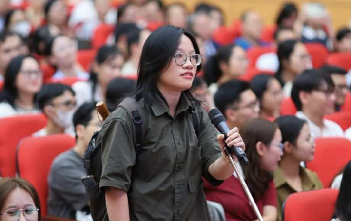 Hai chuyên ngành bác sĩ nội trú "hot" nhất 2025 có được miễn học phí?- Ảnh 1.