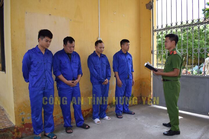 Bắt nhóm thanh niên dàn cảnh cướp giật 3 tỷ đồng tiền điện tử sau gần 48h gây án- Ảnh 1.