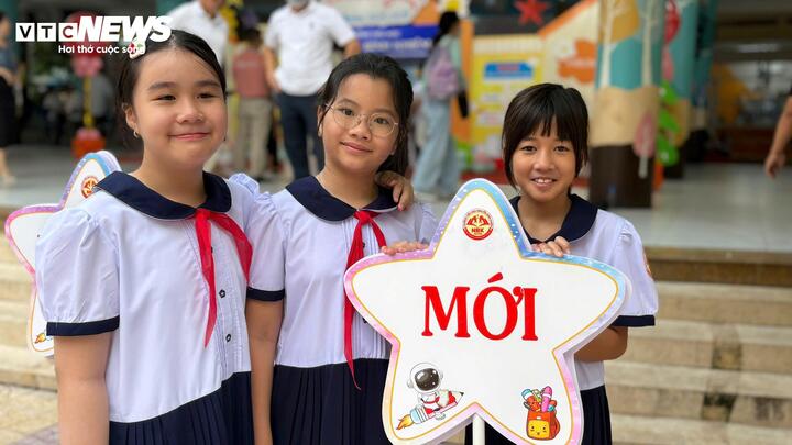 Học sinh TP.HCM không tan trường trước 16h- Ảnh 1.