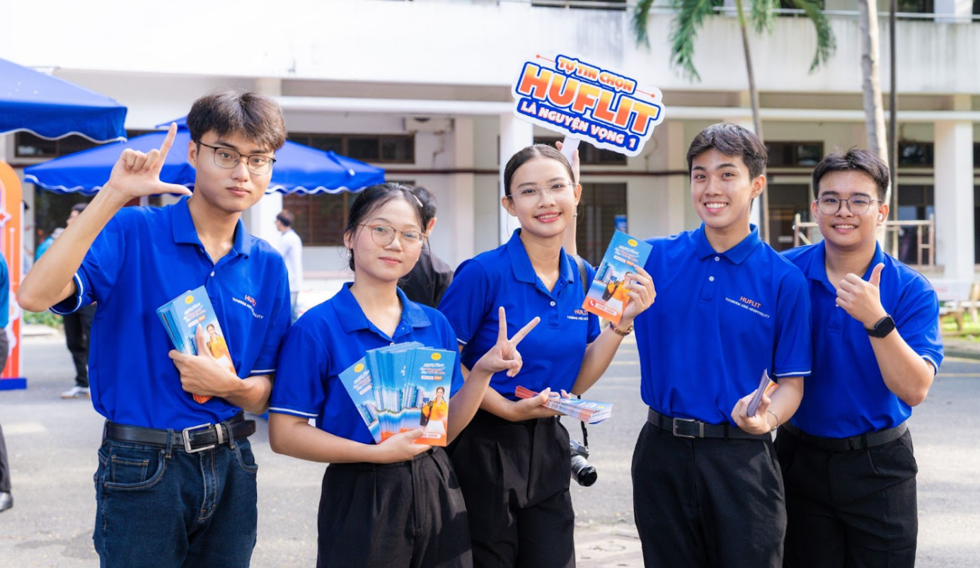 Thi đỗ đại học chỉ là bước đầu, Gen Z còn phải đối mặt loạt thách thức mà thế hệ trước chưa từng có- Ảnh 2.