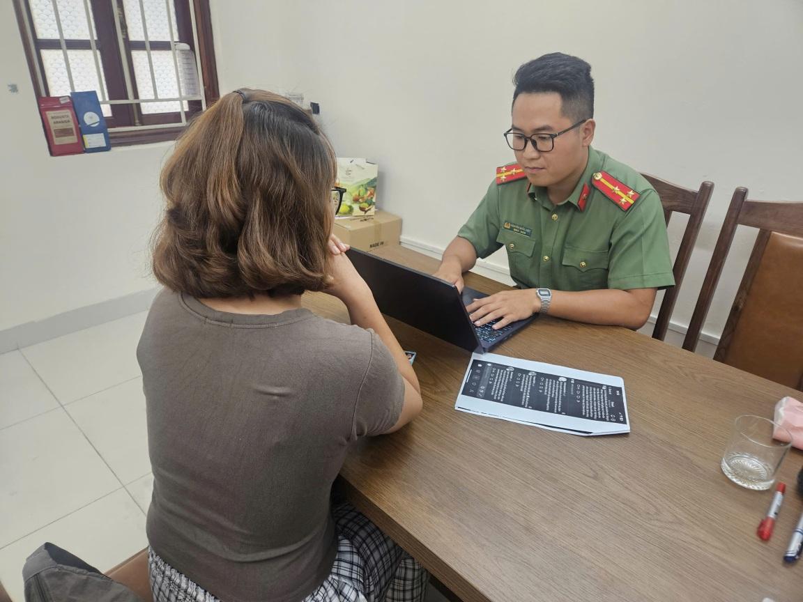 Đăng bài viết trên Threads liên quan đến Bệnh viện Bạch Mai, chủ tài khoản sinh năm 1993 lập tức được công an mời lên làm việc- Ảnh 2.