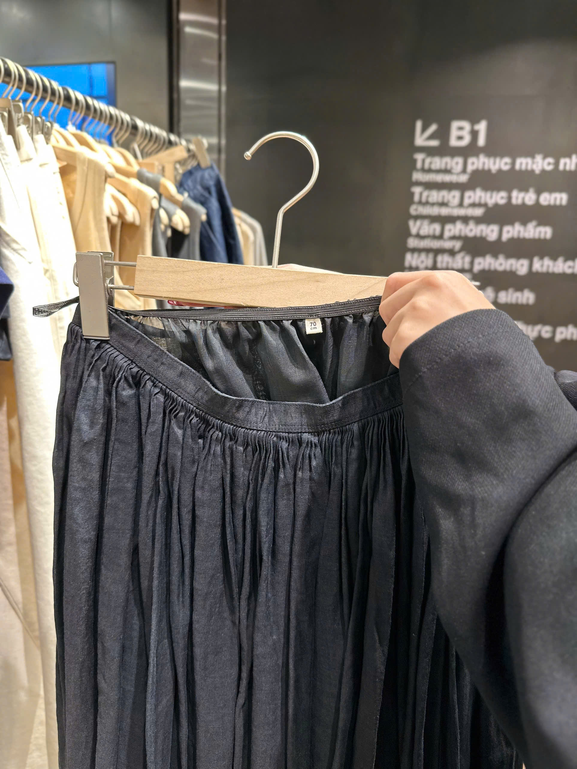 MUJI bán váy 3,5 triệu khiến cả cõi mạng xôn xao- Ảnh 3.