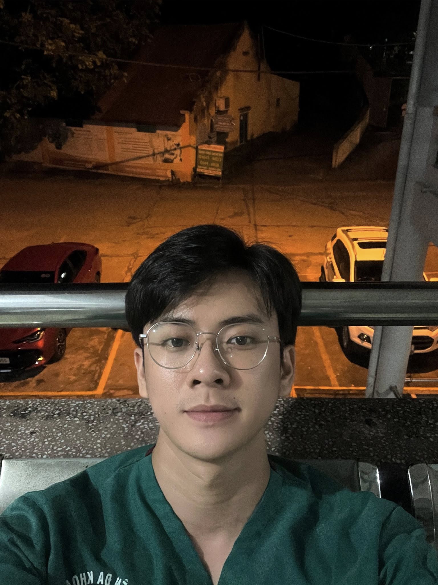 Camera ở bệnh viện Bạch Mai tiết lộ sự thật về đời sống các bác sĩ: Vì sao ai cũng đi dép crocs?- Ảnh 8.