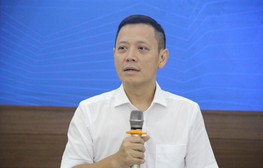 Từ năm học 2025-2026 sẽ triển khai Chương trình giáo dục AI cho học sinh- Ảnh 2.