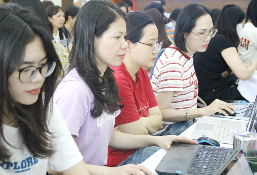 Từ năm học 2025-2026 sẽ triển khai Chương trình giáo dục AI cho học sinh- Ảnh 6.