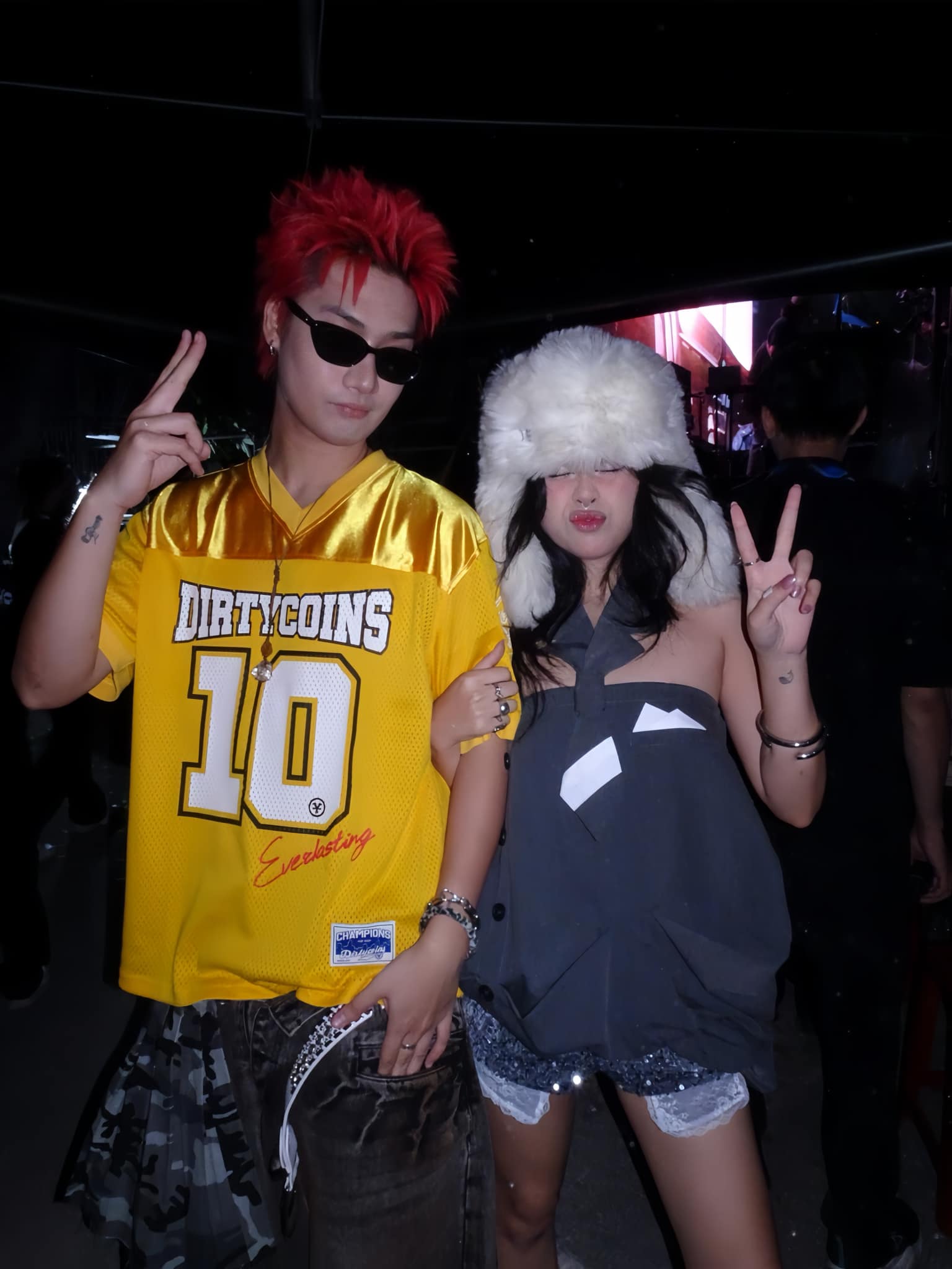 1 Em Xinh được chồng mới cưới hôn đắm đuối trên sân khấu concert, khiến Trấn Thành phải gọi gấp Hari Won- Ảnh 5.