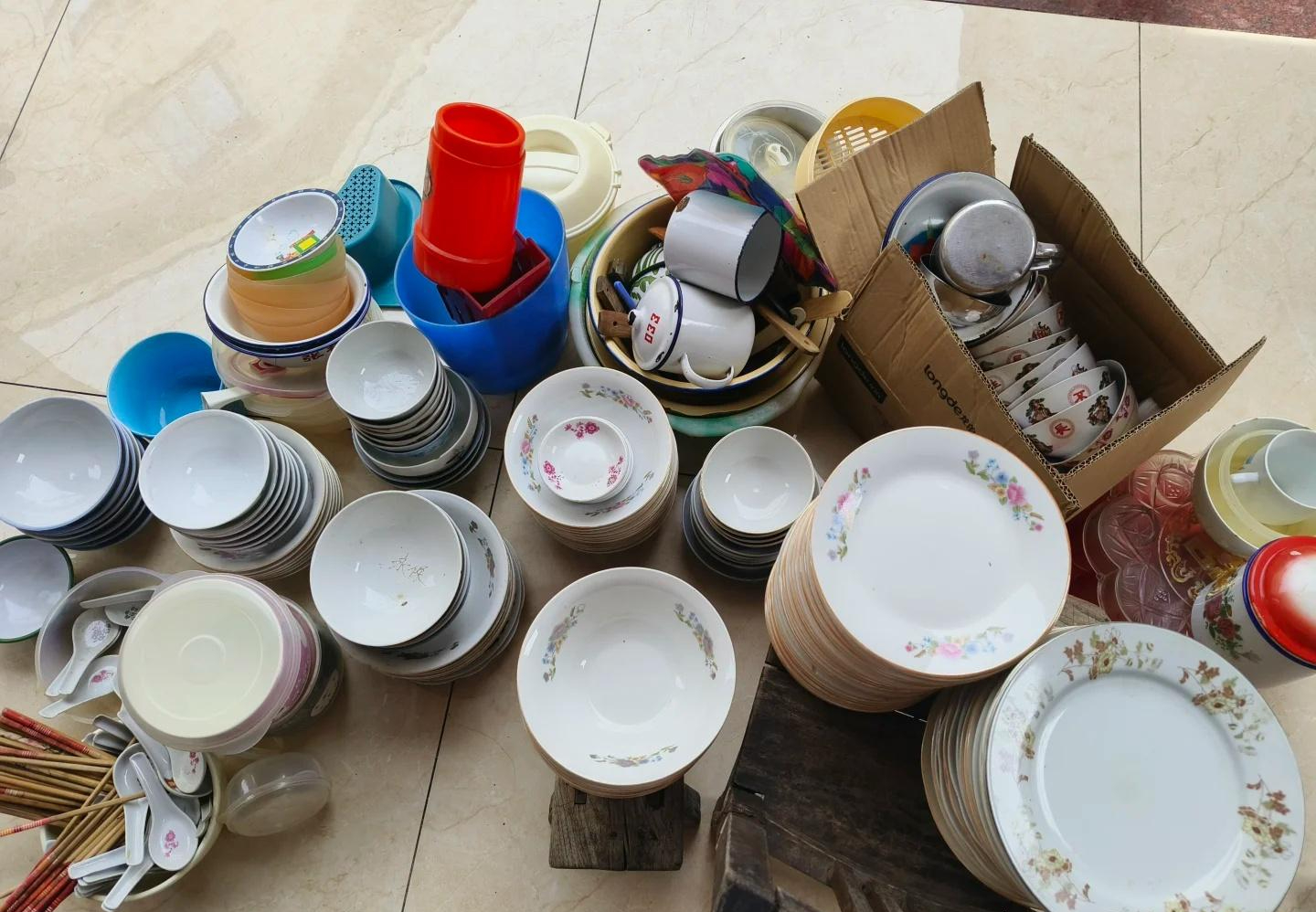 Bước vào tuổi trung niên mới hiểu: Nhà càng ít đồ đạc, cuộc sống càng nhẹ nhõm - đừng tự làm khổ mình- Ảnh 5.