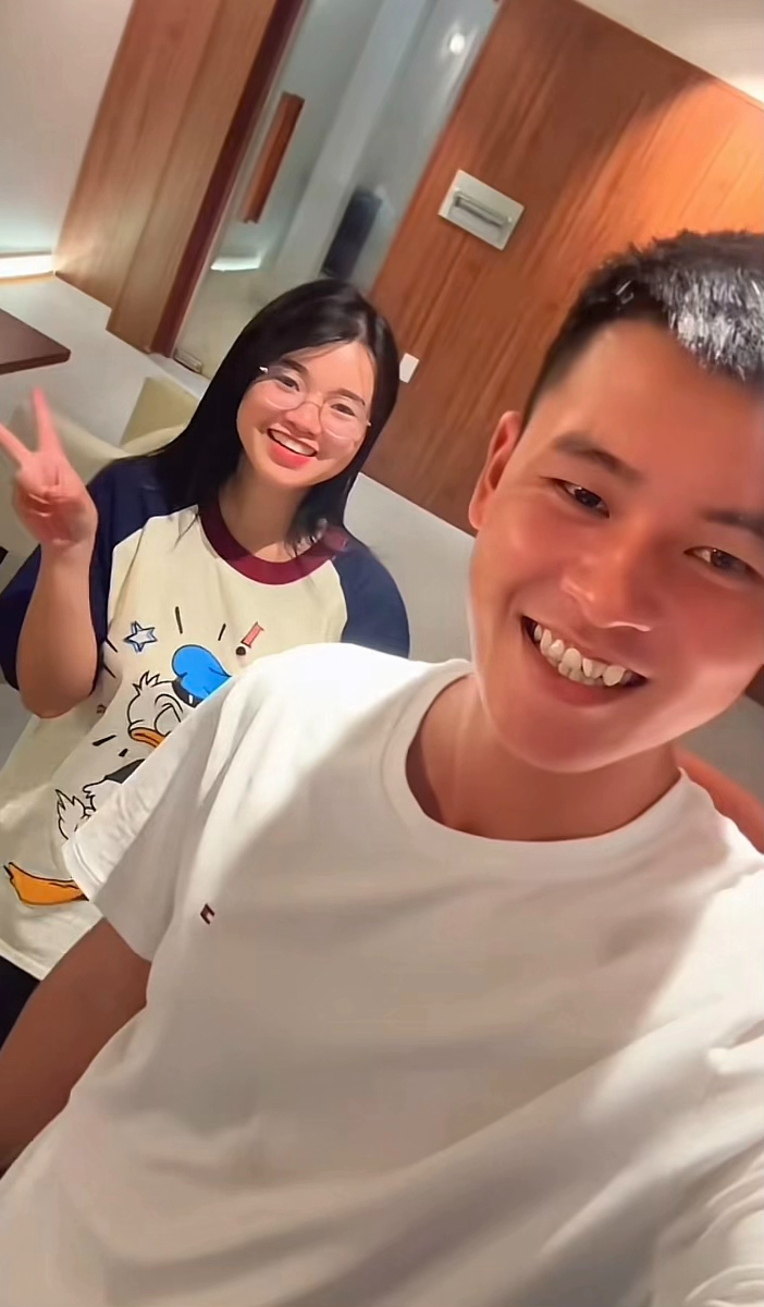 Thông tin mới nhất về cặp “đặc nhiệm dù” Thanh Hiếu và Chy Chy- Ảnh 2.