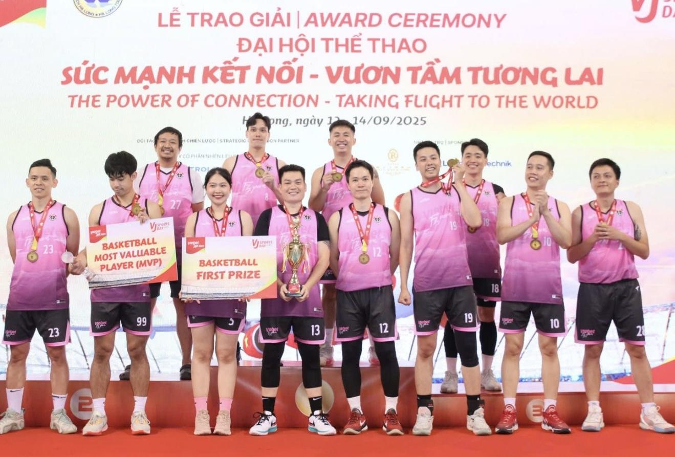 Khoảnh khắc đáng nhớ của các “chiến binh bầu trời” tại Vietjet Sports Day 2025- Ảnh 12.
