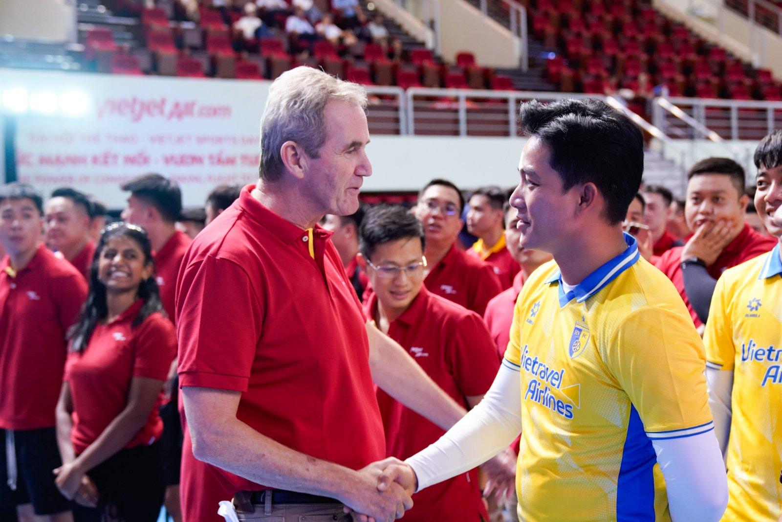 Khoảnh khắc đáng nhớ của các “chiến binh bầu trời” tại Vietjet Sports Day 2025- Ảnh 18.