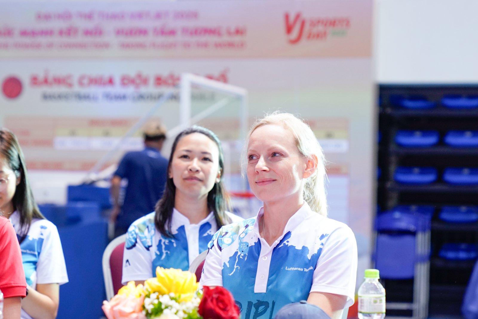 Khoảnh khắc đáng nhớ của các “chiến binh bầu trời” tại Vietjet Sports Day 2025- Ảnh 19.