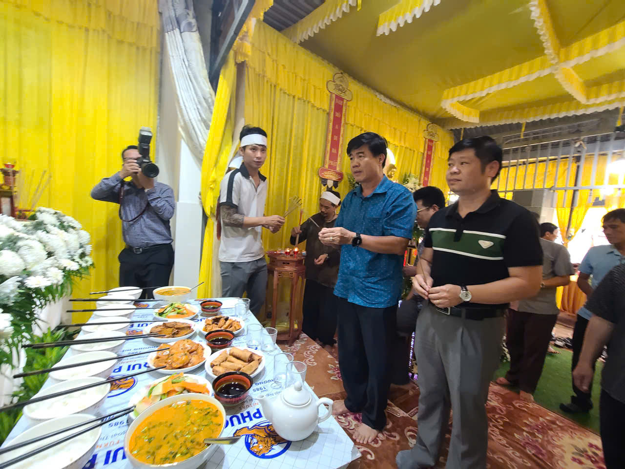 Chị gái nghi phạm trong vụ thảm án ở Đắk Lắk: "Cú sốc quá lớn, khủng khiếp và đau đớn!"- Ảnh 2.