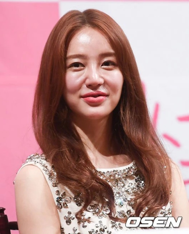 Yoon Eun Hye lộ chuyện bị tạt axit suýt mù, chịu hậu quả ám ảnh- Ảnh 8.