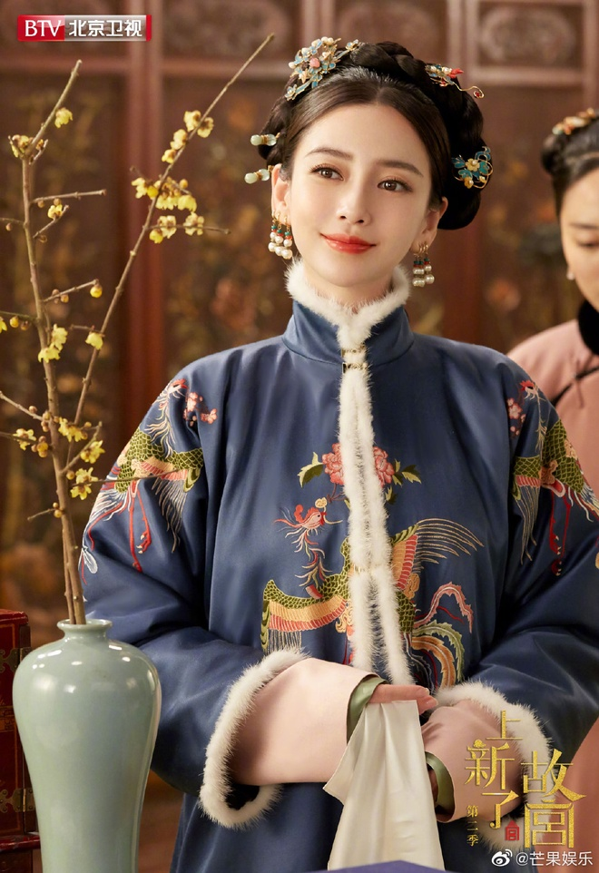 10 nữ thần dao kéo đẹp nhất Trung Quốc: Dương Mịch xếp sau Angelababy, hạng 1 là kiệt tác của phòng mổ- Ảnh 2.