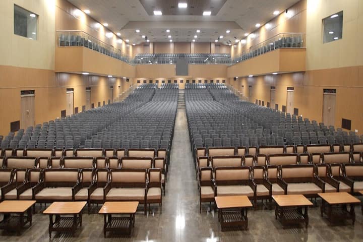 Ngôi trường đông học sinh nhất thế giới- Ảnh 5.