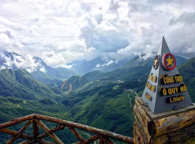 Khách Tây há hốc miệng trước cảnh ở vùng núi phía Bắc: Cách Hà Nội hơn 300km, không phải ai cũng dám đi- Ảnh 14.