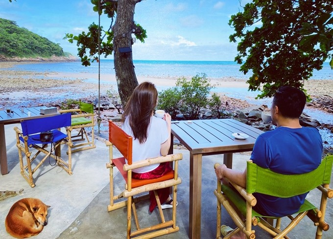 Nam nghệ sĩ tuyên bố rời showbiz về âm thầm làm đại gia, bất động sản trải từ Bắc vào Nam: U55 vẫn phong độ bên vợ đẹp kém 16 tuổi- Ảnh 6.