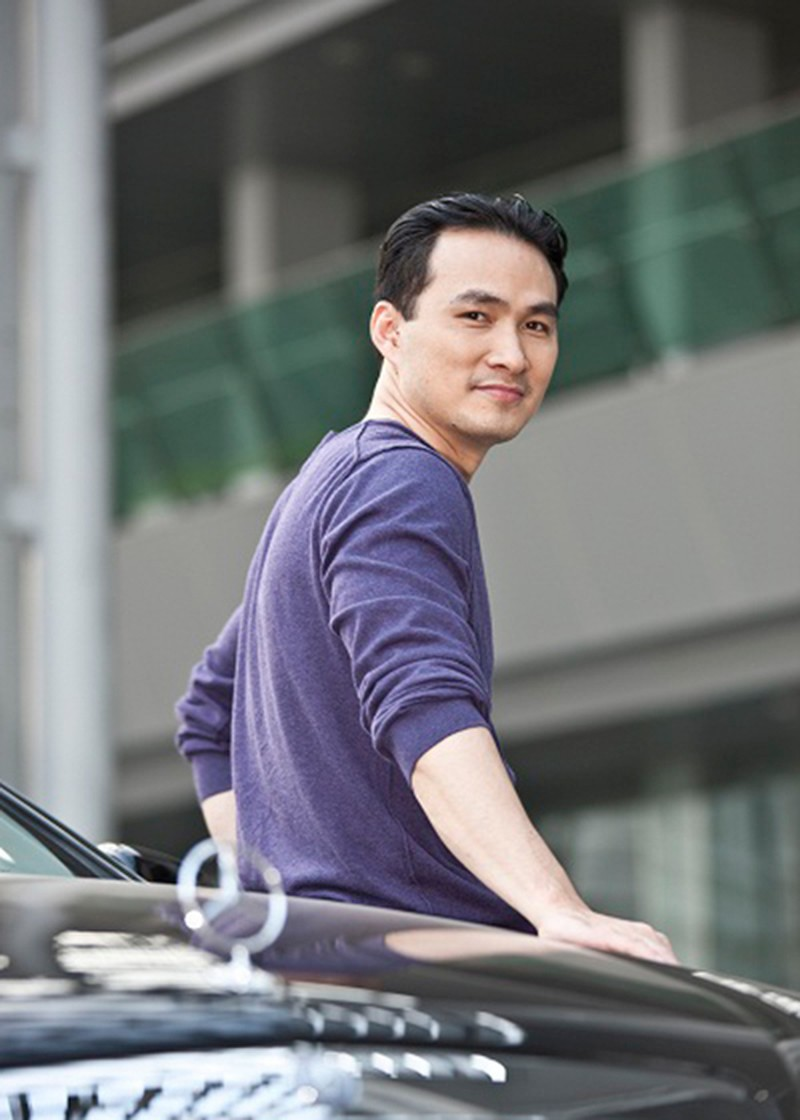 Nam nghệ sĩ tuyên bố rời showbiz về âm thầm làm đại gia, bất động sản trải từ Bắc vào Nam: U55 vẫn phong độ bên vợ đẹp kém 16 tuổi- Ảnh 1.