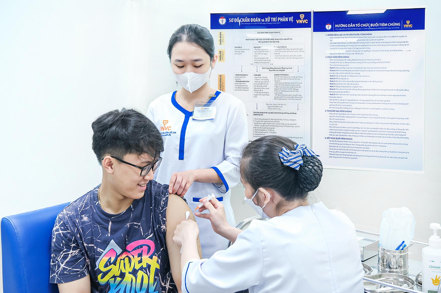 Nhà máy Vắc xin và Sinh phẩm VNVC tiếp nhận công nghệ hormone điều trị vô sinh từ Nga- Ảnh 3.