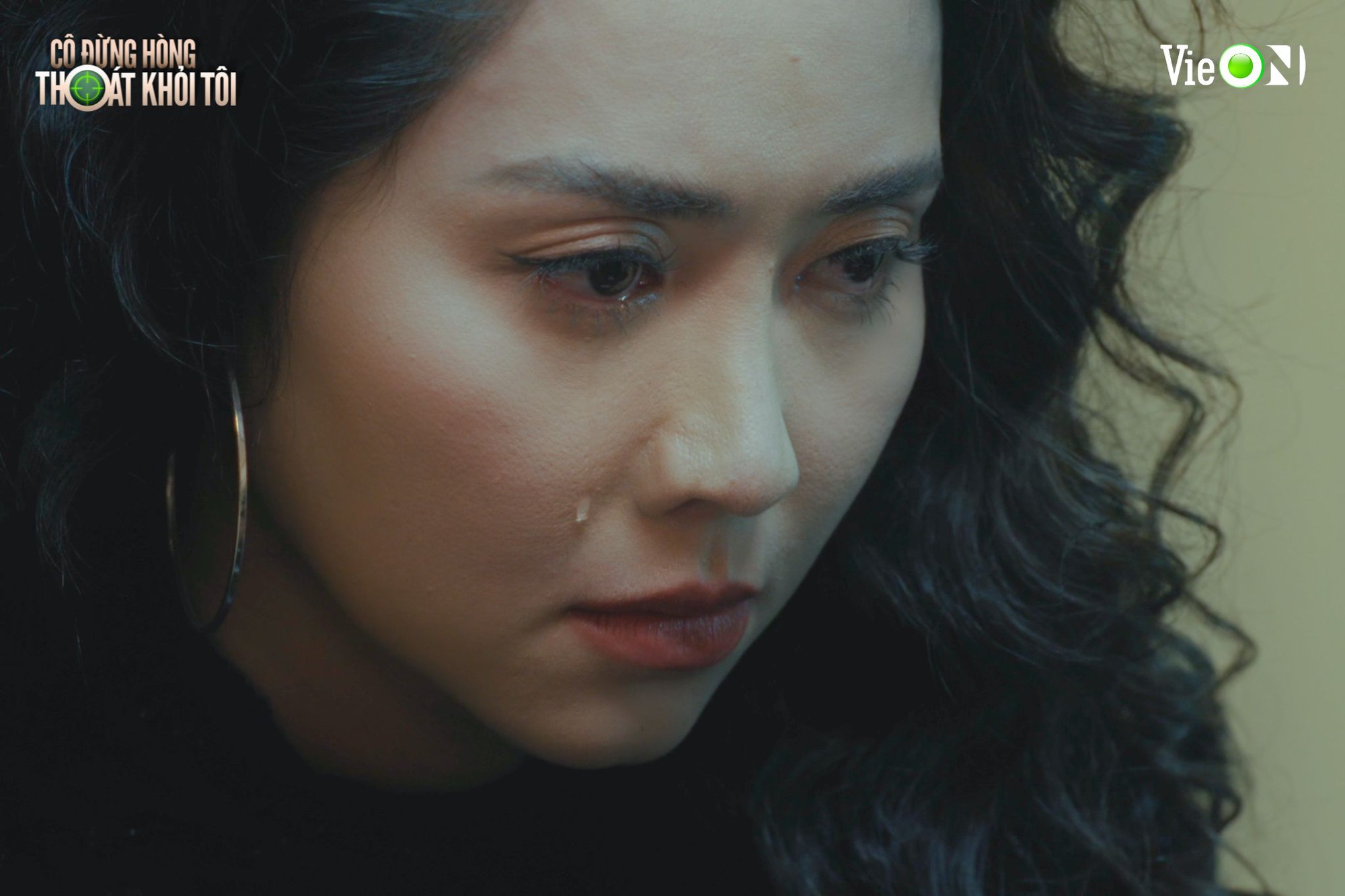 Nam chính “Mưa Đỏ” là ông trùm phản diện trong “Cô Đừng Hòng Thoát Khỏi Tôi”- Ảnh 5.