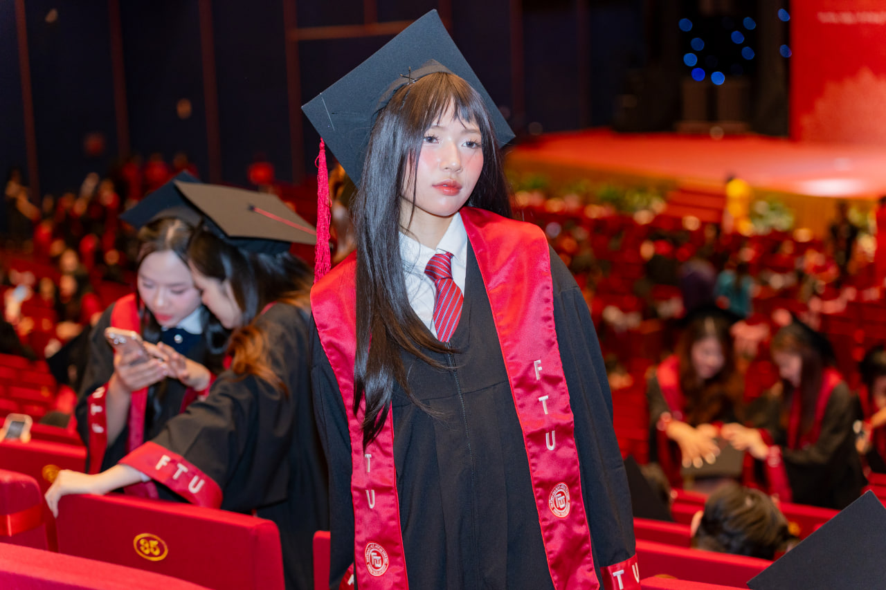 Lý do Ngoại thương mãi luôn là "lò đào tạo Hoa hậu" xịn nhất Việt Nam!- Ảnh 2.