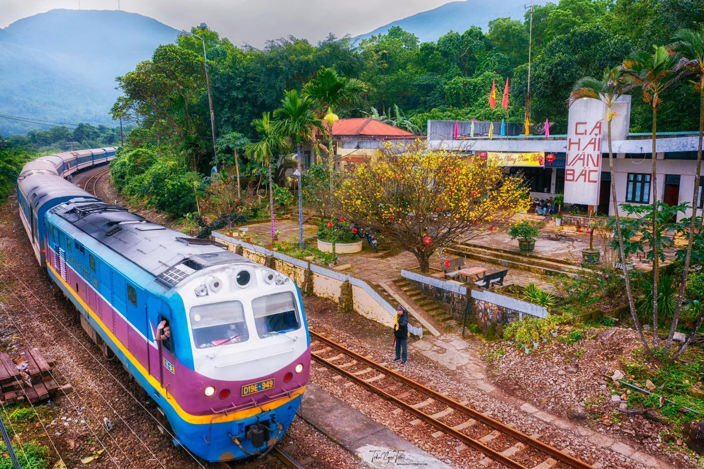 Mở bán hơn 300.000 vé tàu Tết- Ảnh 1.