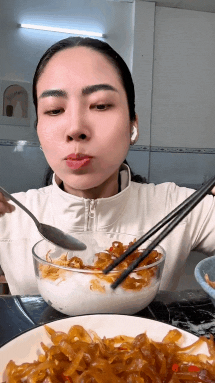 Món ăn gắn với ký ức tuổi thơ nghèo khó nhưng giờ là 