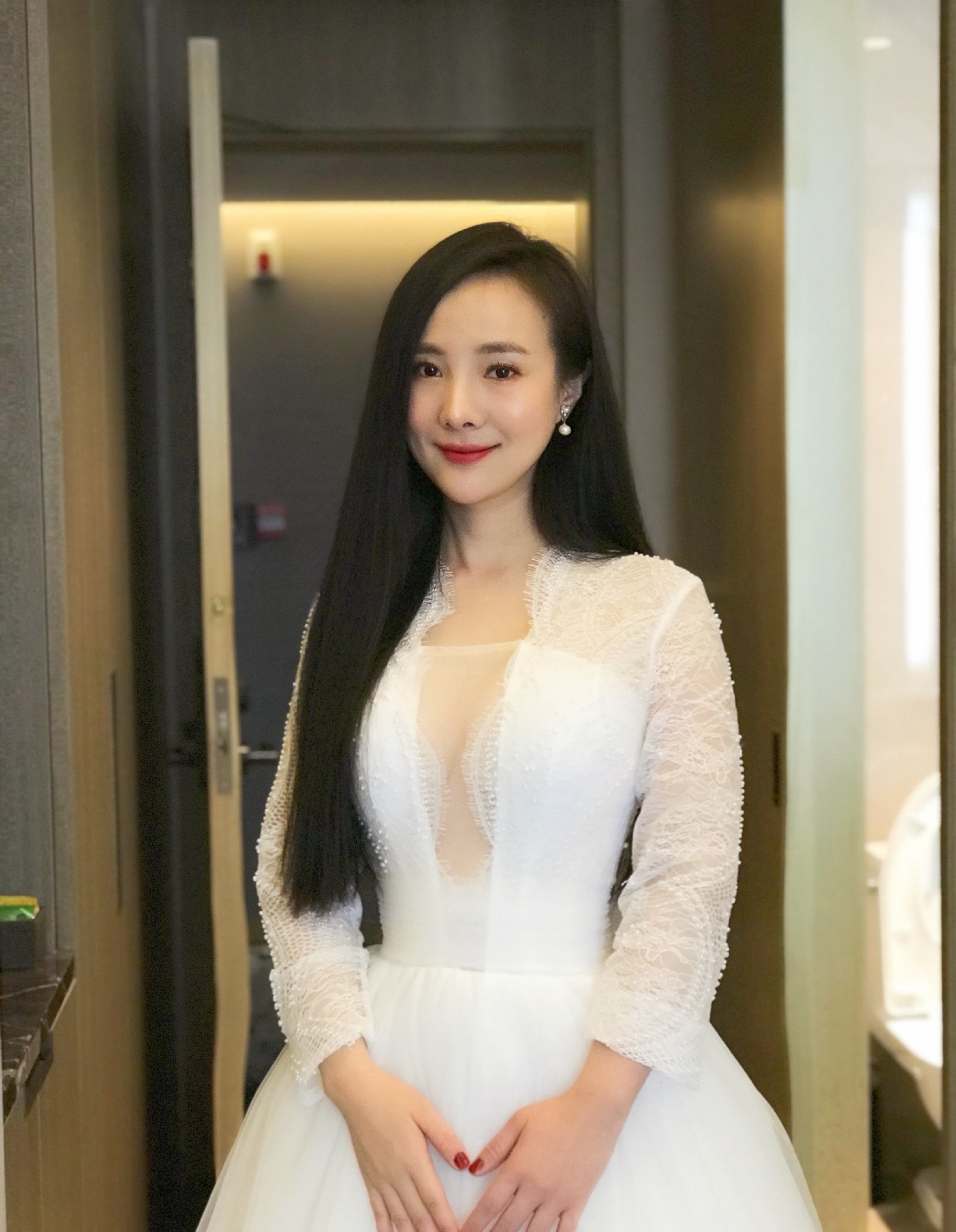 "Nữ hoàng thị phi" Can Lộ Lộ - sao nữ từng bị ném đá nhiều nhất showbiz Trung Quốc giờ ở đâu?- Ảnh 1.