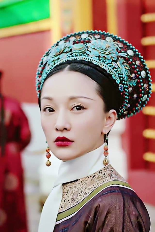 Drama cung đấu đời thực: Đại hoa đán Châu Tấn bị tố lạm quyền làm Hoắc Kiến Hoa lâm bệnh, triệt đường sống của 1 