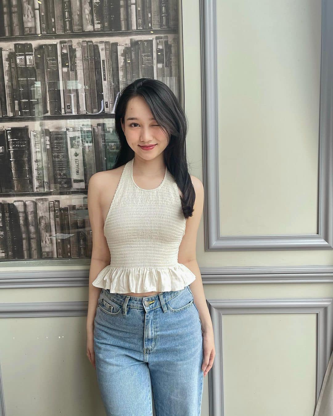 5 mỹ nhân Việt má lúm phú quý 