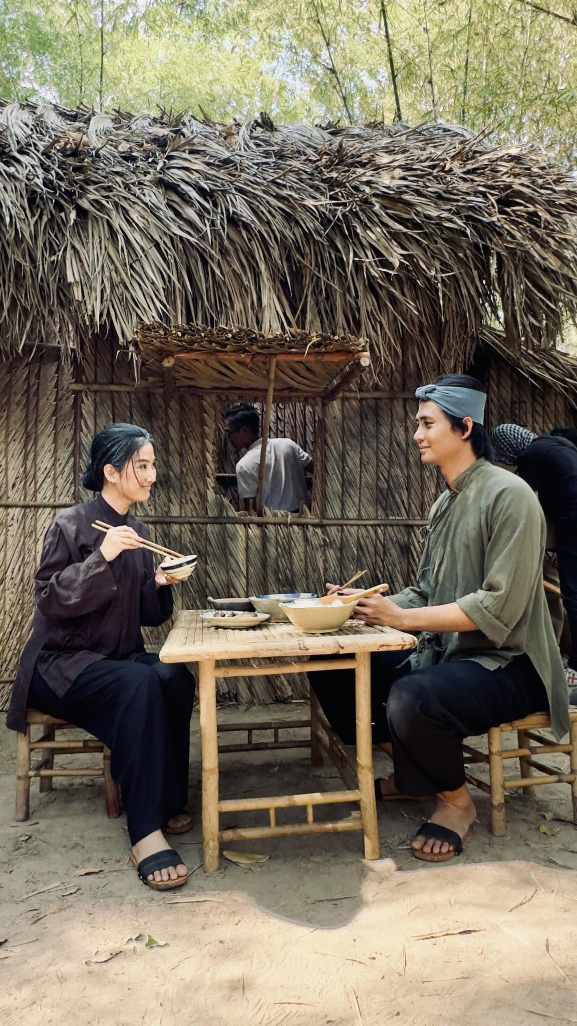 Cặp sao Việt đóng mẹ con trên phim nhưng yêu nhau ngoài đời, nhà gái U45 vẫn trẻ như mới đôi mươi- Ảnh 2.