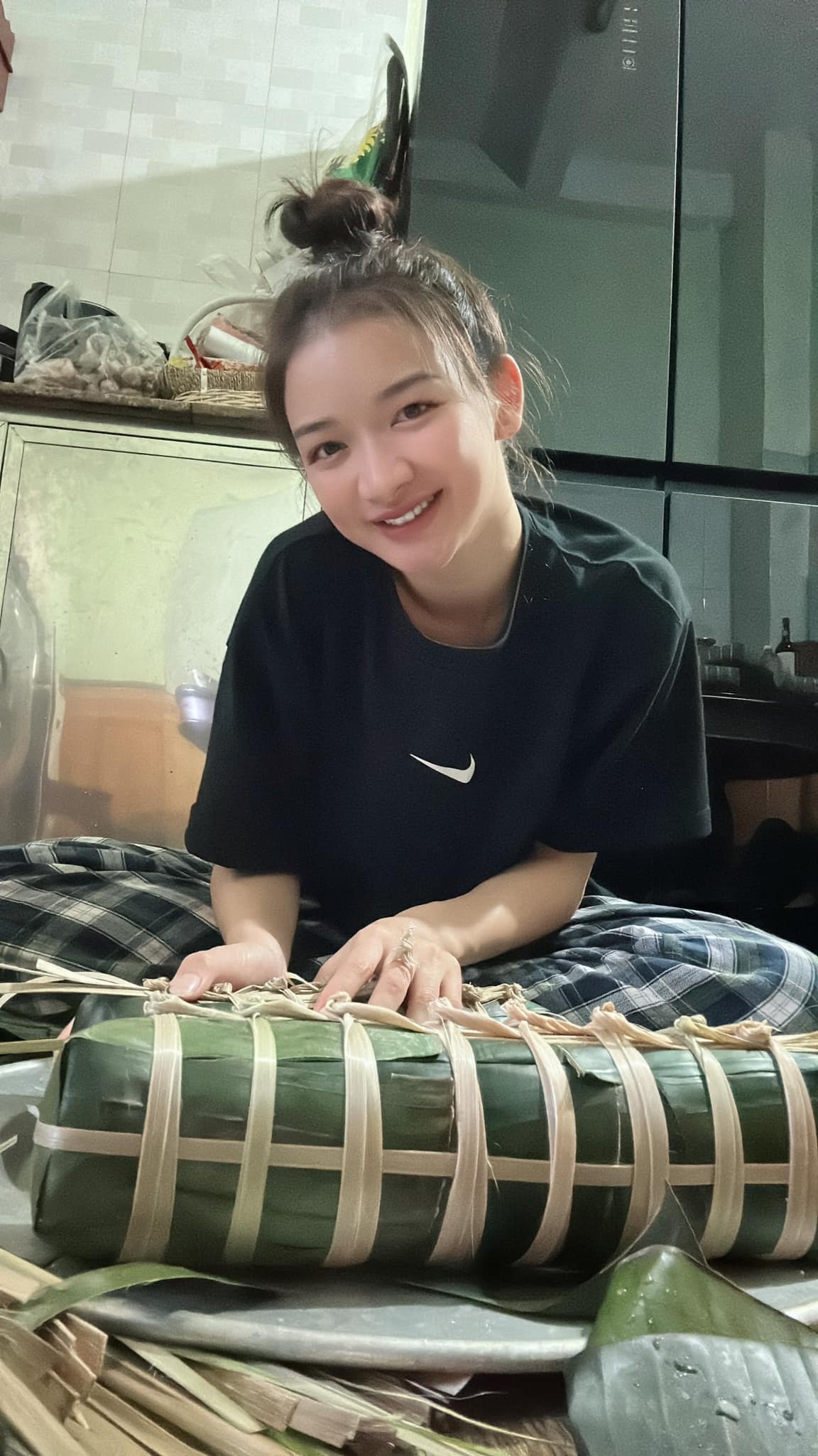 Một gia đình nghèo ở Gia Lai có 3 con học Y, làm bác sĩ, đạt Á vương và Á hậu- Ảnh 5.